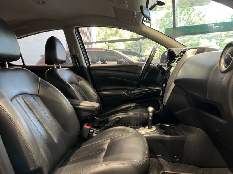 VERSA 1.6 16V FLEX UNIQUE 4P XTRONIC - 2017 - CAXIAS DO SUL