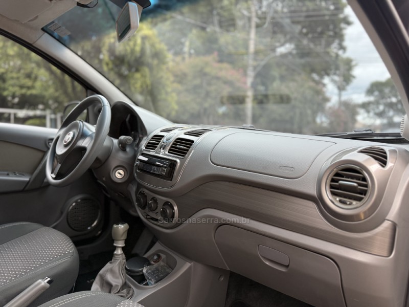 GRAND SIENA 1.6 MPI ESSENCE 16V FLEX 4P MANUAL - 2014 - PAROBé