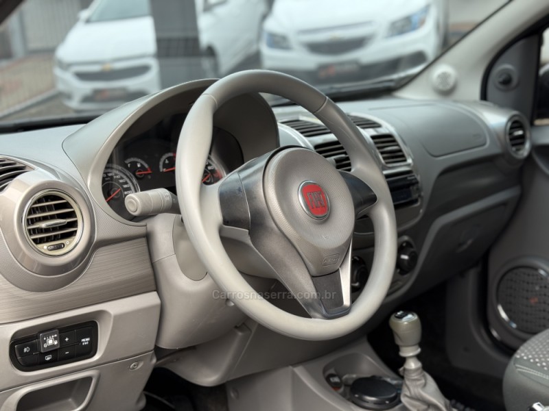 GRAND SIENA 1.6 MPI ESSENCE 16V FLEX 4P MANUAL - 2014 - PAROBé