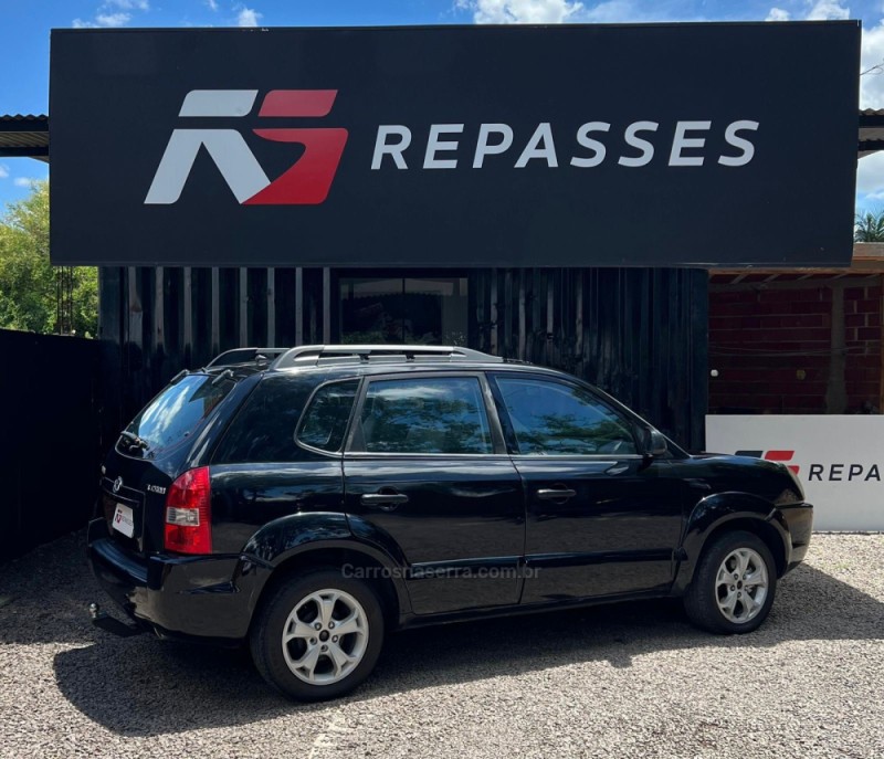 TUCSON 2.0 MPFI GL 16V 143CV 2WD GASOLINA 4P AUTOMÁTICO - 2010 - PORTãO