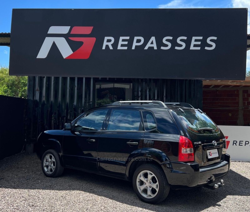 TUCSON 2.0 MPFI GL 16V 143CV 2WD GASOLINA 4P AUTOMÁTICO - 2010 - PORTãO