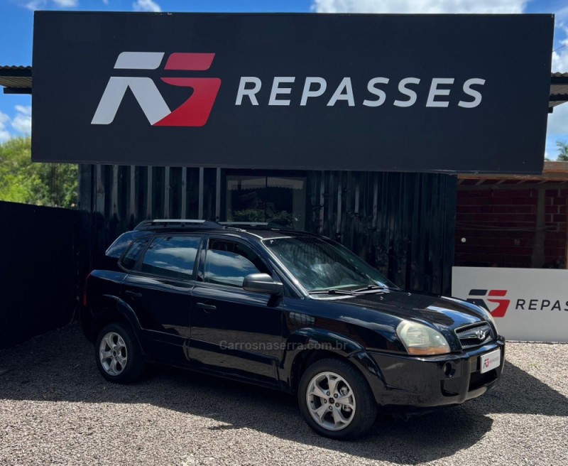 tucson 2.0 mpfi gl 16v 143cv 2wd gasolina 4p automatico 2010 portao