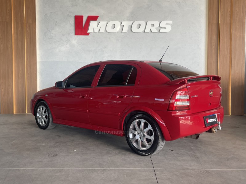 ASTRA 2.0 MPFI ADVANTAGE 8V FLEX 4P MANUAL - 2009 - PAROBé