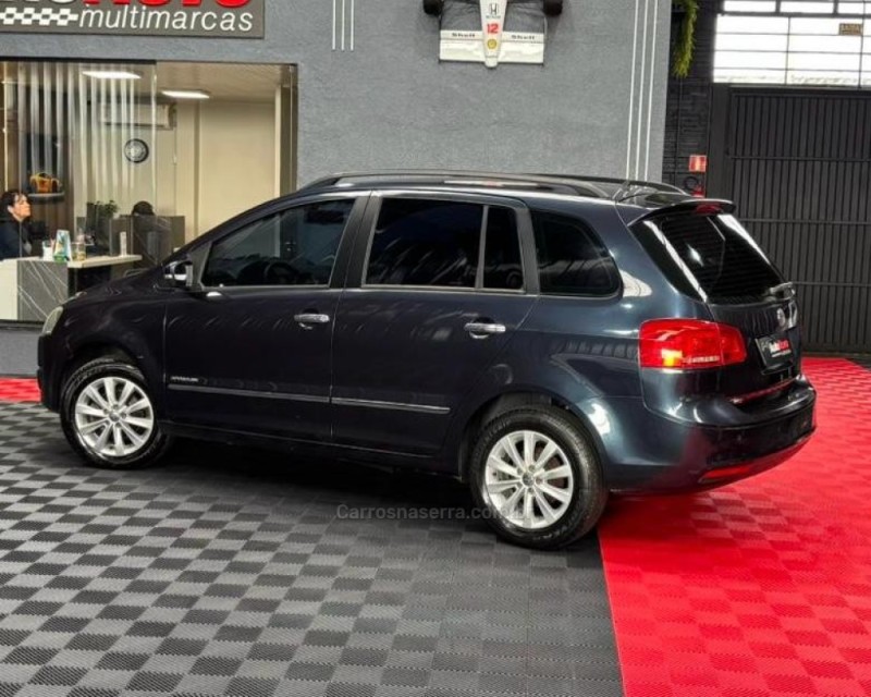 SPACEFOX 1.6 MI SPORTLINE 8V FLEX 4P MANUAL - 2011 - VACARIA