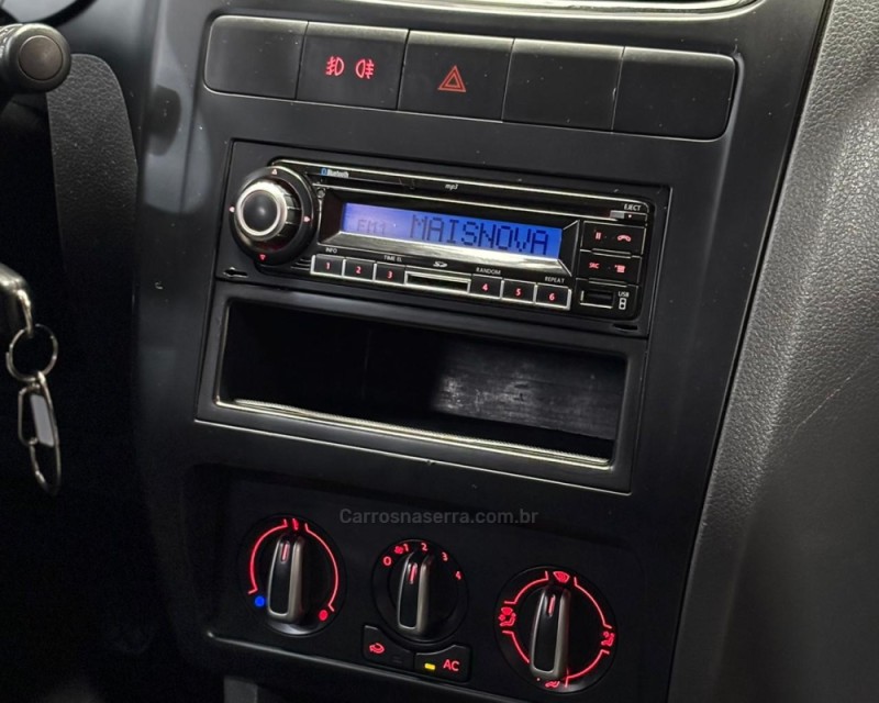 SPACEFOX 1.6 MI SPORTLINE 8V FLEX 4P MANUAL - 2011 - VACARIA