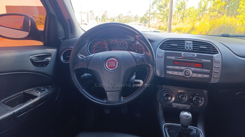 BRAVO 1.8 SPORTING 16V FLEX 4P MANUAL - 2013 - CAXIAS DO SUL