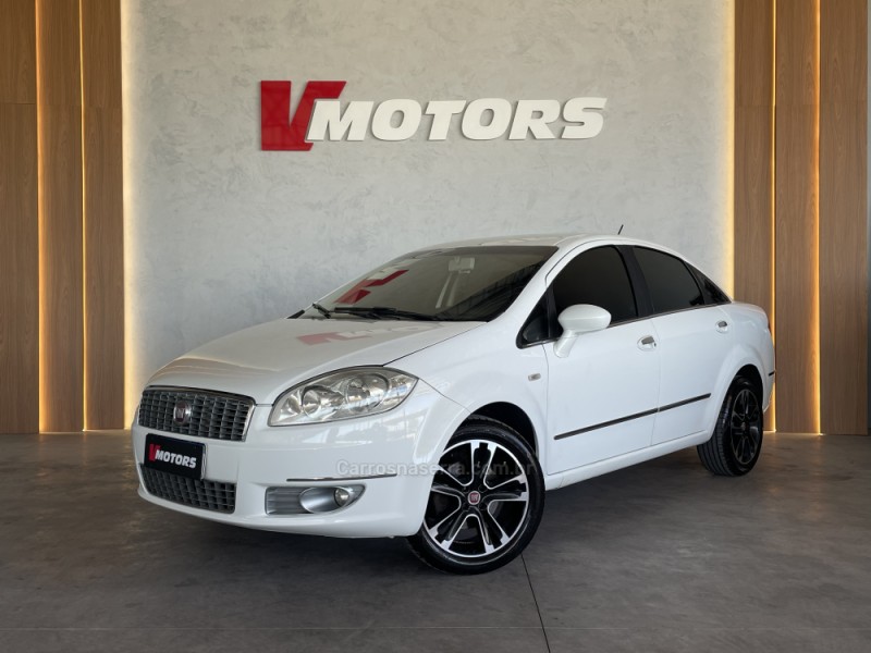 LINEA 1.8 ESSENCE 16V FLEX 4P MANUAL - 2013 - PAROBé