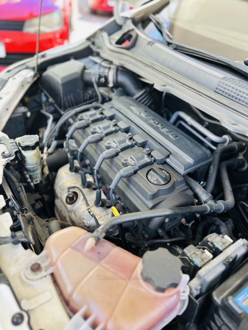 ONIX 1.0 MPFI LS 8V FLEX 4P MANUAL - 2014 - CAXIAS DO SUL