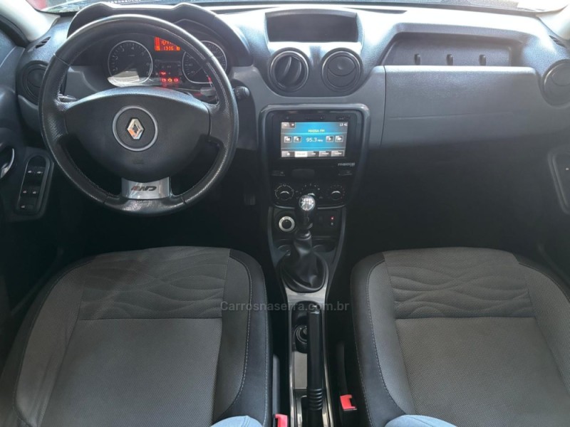 DUSTER 2.0 DYNAMIQUE 4X4 16V FLEX 4P MANUAL - 2013 - CAXIAS DO SUL