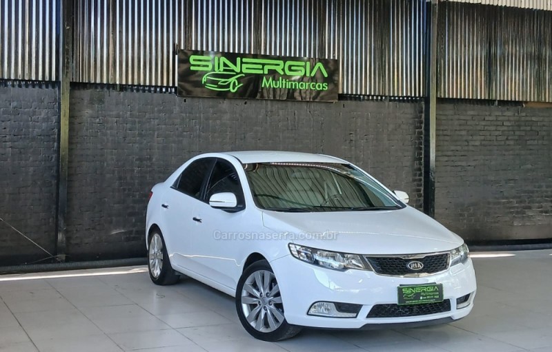 CERATO 1.6 SX3 16V GASOLINA 4P AUTOMÁTICO - 2013 - CAXIAS DO SUL
