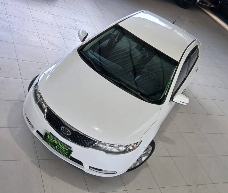 CERATO 1.6 SX3 16V GASOLINA 4P AUTOMÁTICO - 2013 - CAXIAS DO SUL