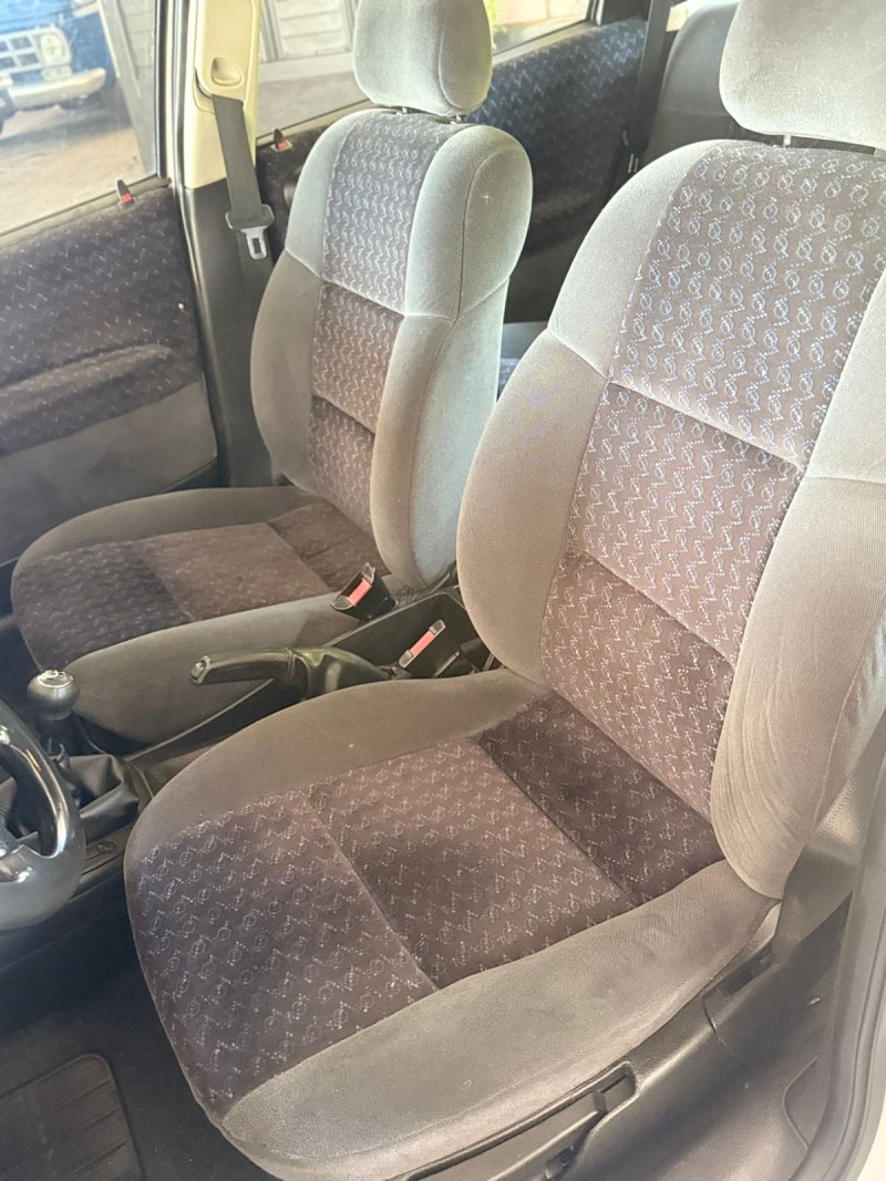 VECTRA 2.2 MPFI EXPRESSION 8V GASOLINA 4P MANUAL - 1999 - CAXIAS DO SUL