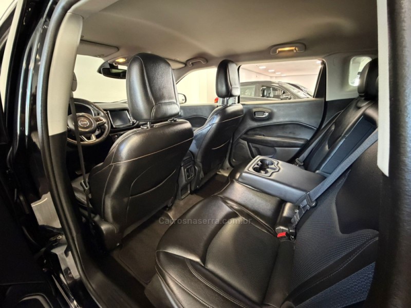 COMPASS 2.0 16V DIESEL LIMITED 4X4 AUTOMÁTICO - 2018 - BENTO GONçALVES