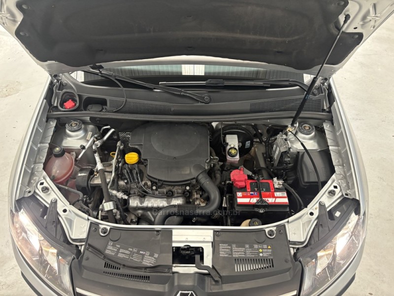 SANDERO 1.6 STEPWAY 8V FLEX 4P AUTOMATIZADO - 2015 - BENTO GONçALVES