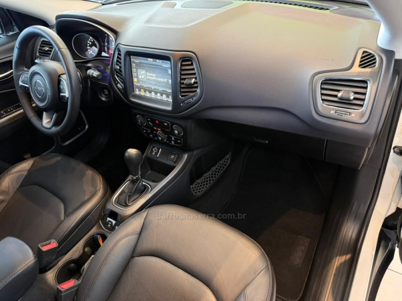 COMPASS 2.0 16V FLEX LONGITUDE AUTOMÁTICO - 2017 - SãO LEOPOLDO