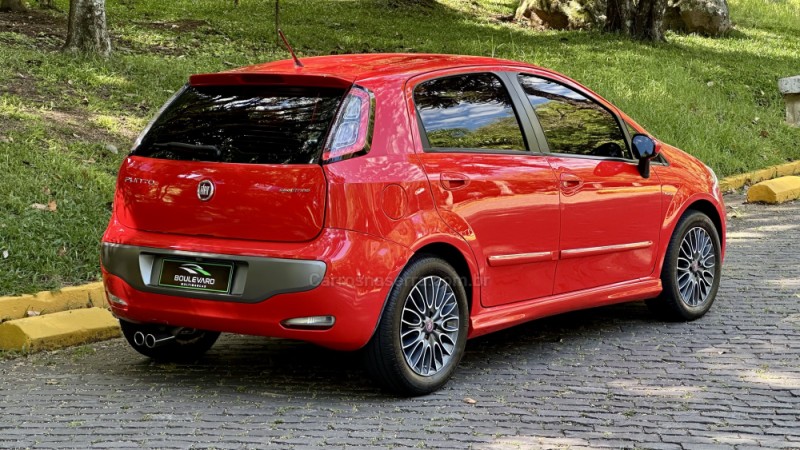 PUNTO 1.8 SPORTING 16V FLEX 4P AUTOMATIZADO - 2013 - CAXIAS DO SUL