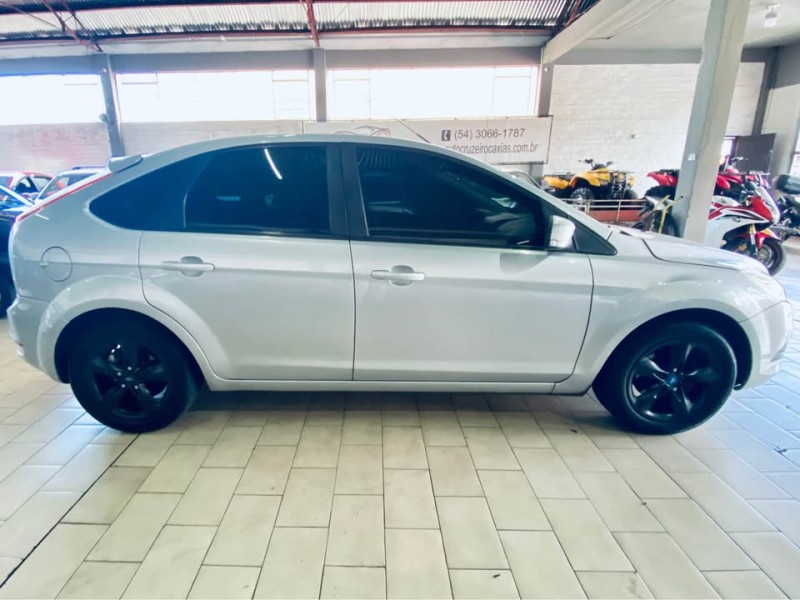 FOCUS 1.6 GLX 8V GASOLINA 4P MANUAL - 2013 - CAXIAS DO SUL