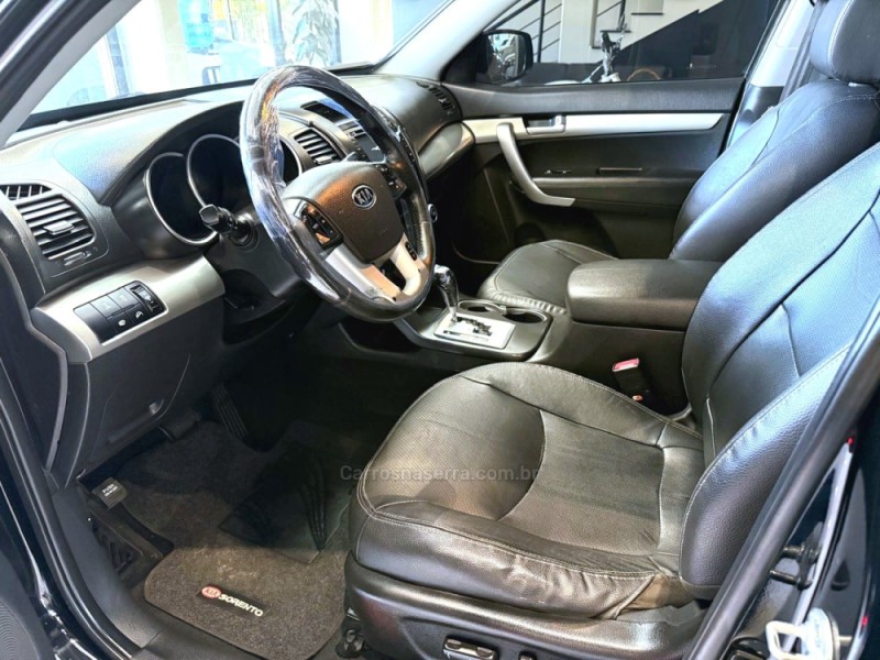 SORENTO 3.5 4X4 V6 24V GASOLINA 4P AUTOMÁTICO - 2013 - CAXIAS DO SUL