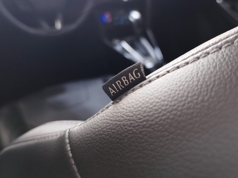 FOCUS 2.0 TITANIUM PLUS HATCH 16V FLEX 4P AUTO - 2016 - CAXIAS DO SUL