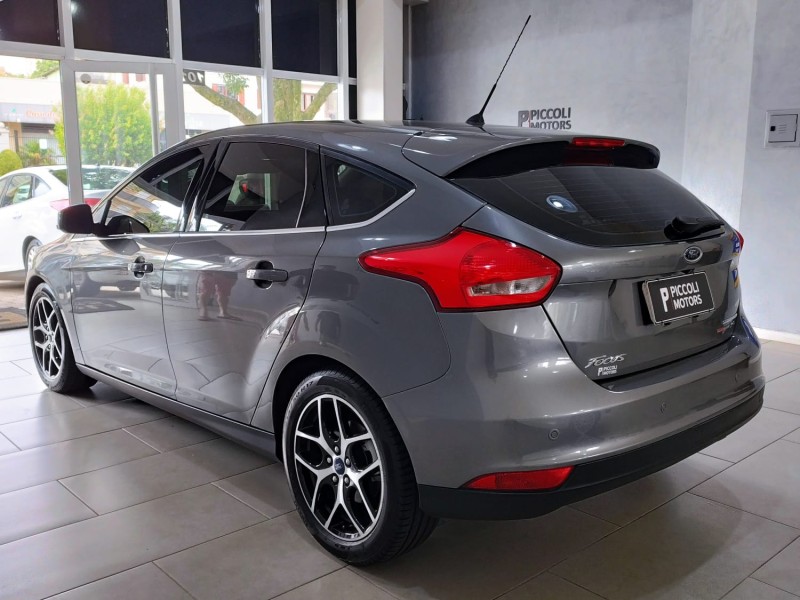 FOCUS 2.0 TITANIUM PLUS HATCH 16V FLEX 4P AUTO - 2016 - CAXIAS DO SUL