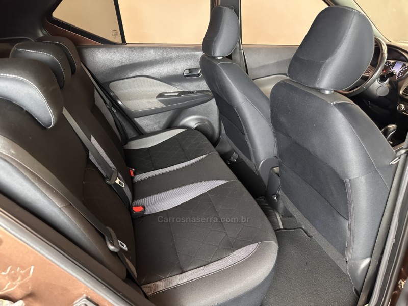 KICKS 1.6 16V FLEX SV 4P XTRONIC - 2021 - SAPIRANGA