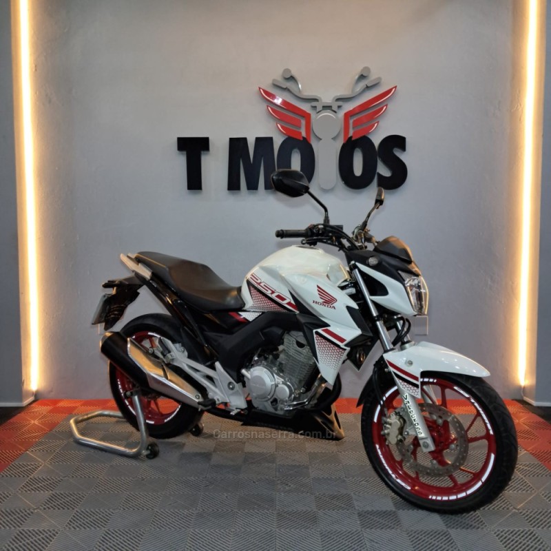 cb 250f twister cbs 2022 portao