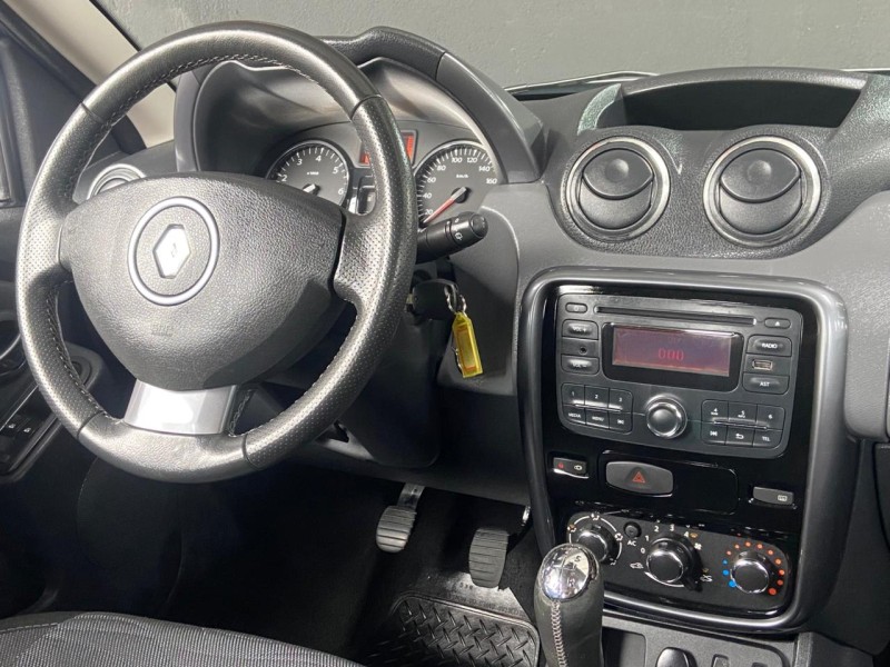 DUSTER 1.6 DYNAMIQUE 4X2 16V FLEX 4P MANUAL - 2013 - CAXIAS DO SUL