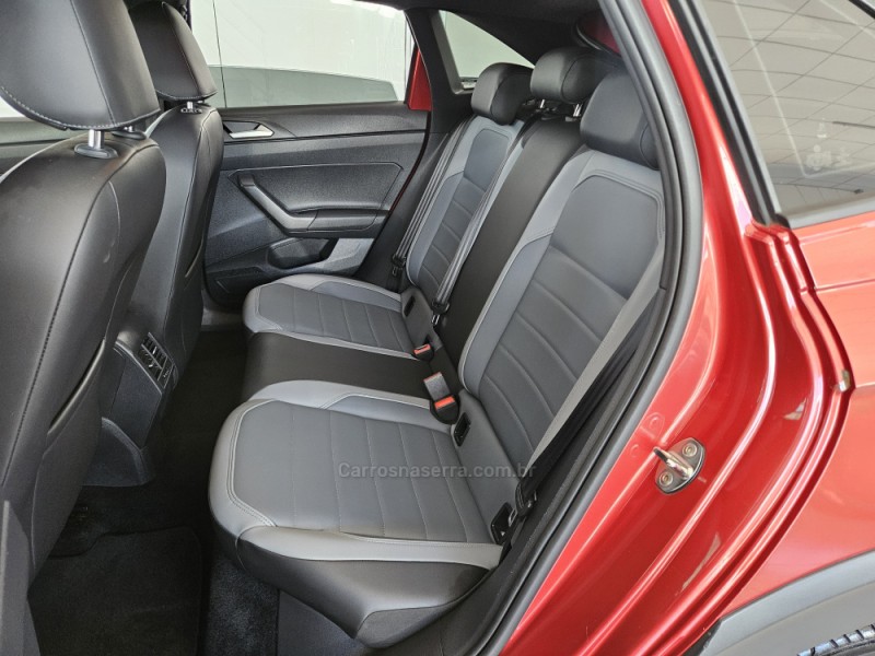 NIVUS 1.0 TSI HIGHLINE FLEX 4P AUTOMÁTICO - 2021 - TAPEJARA