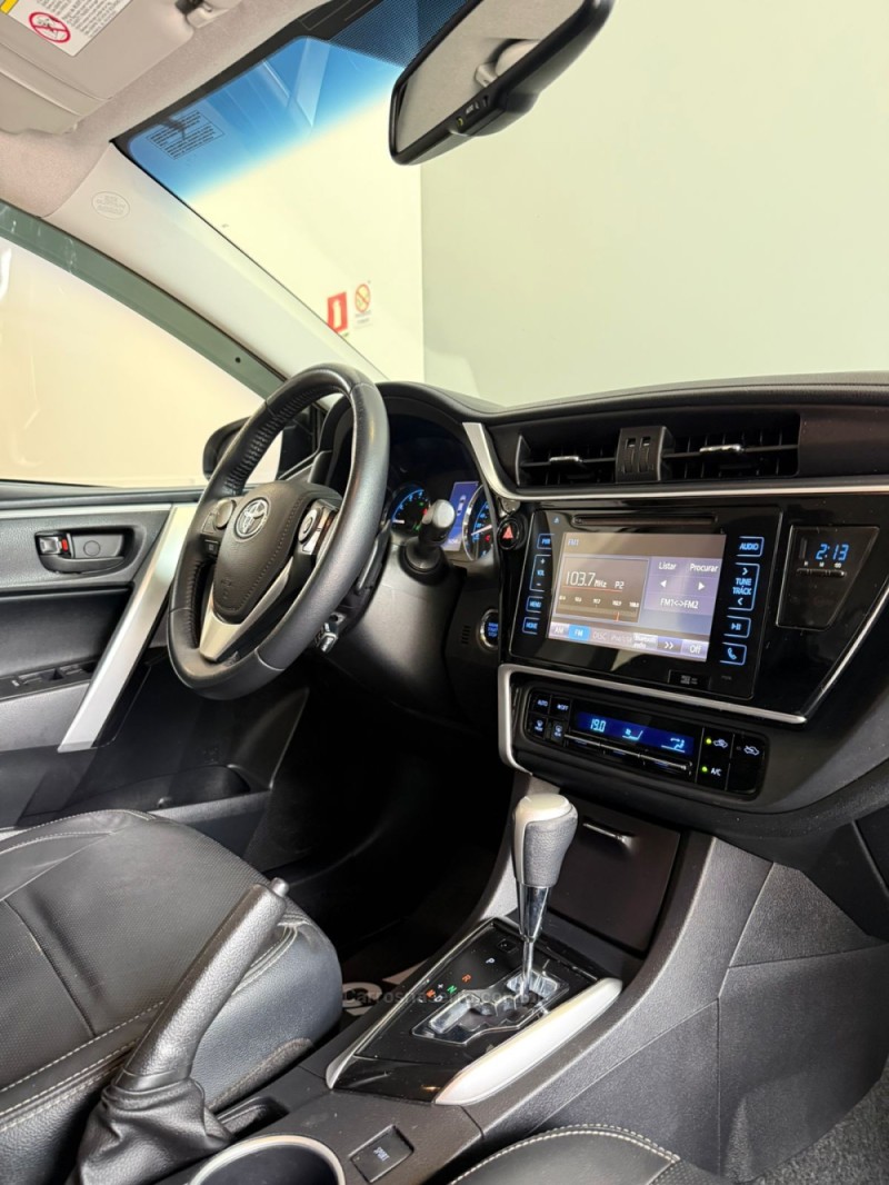 COROLLA 2.0 XRS 16V FLEX 4P AUTOMÁTICO - 2018 - LAJEADO