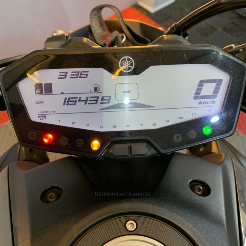 MT 07 ABS - 2024 - PORTãO