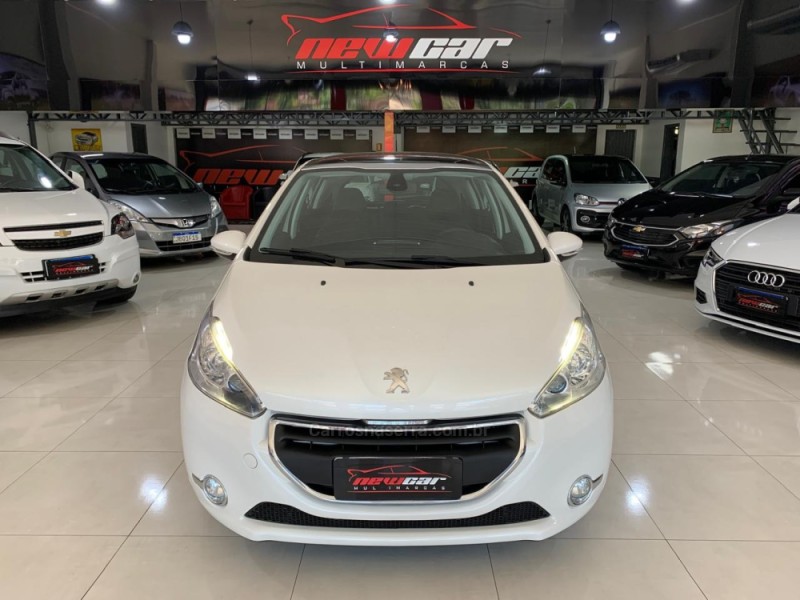 208 1.6 GRIFFE 16V FLEX 4P MANUAL - 2014 - NOVO HAMBURGO