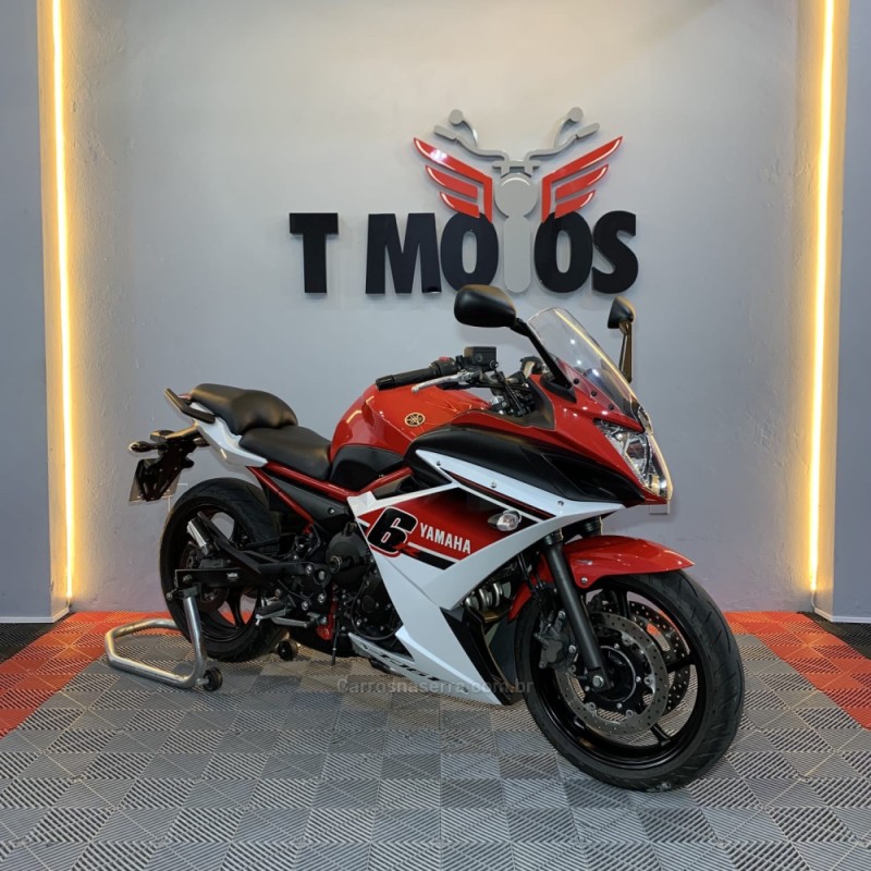 xj6 f abs 2016 portao