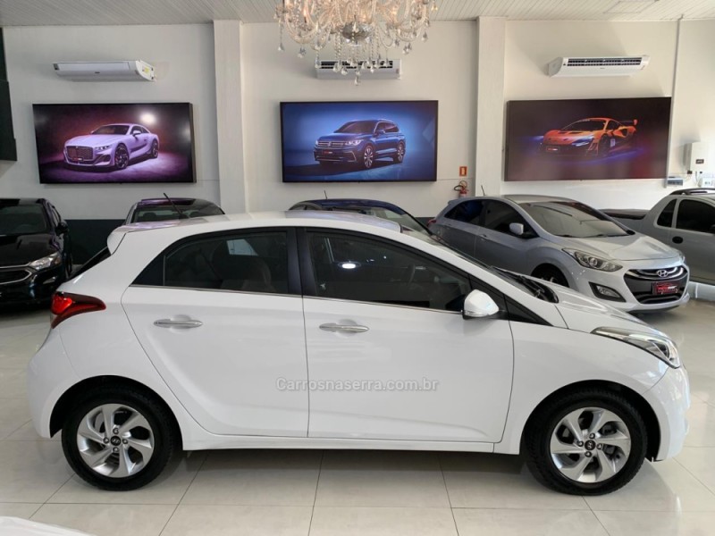 HB20 1.6 PREMIUM 16V FLEX 4P AUTOMÁTICO - 2016 - NOVO HAMBURGO