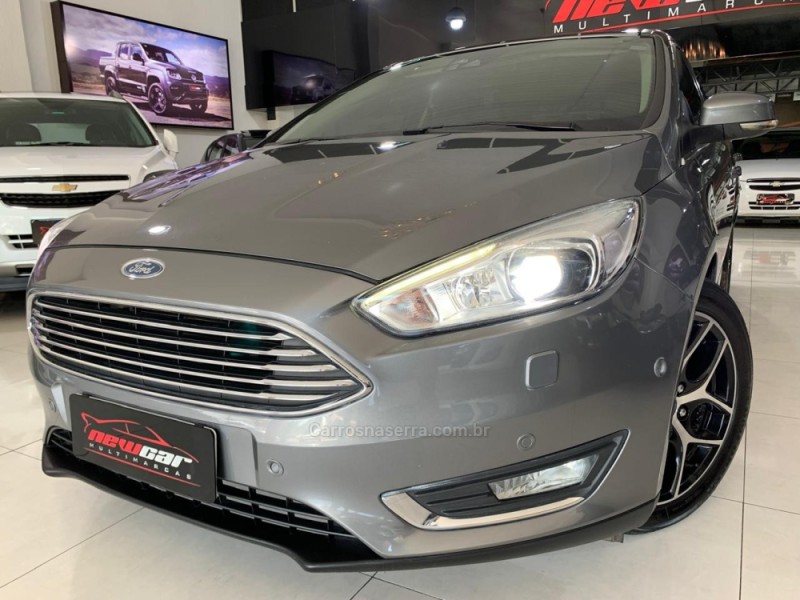 FOCUS 2.0 TITANIUM PLUS HATCH 16V FLEX 4P AUTO - 2017 - NOVO HAMBURGO