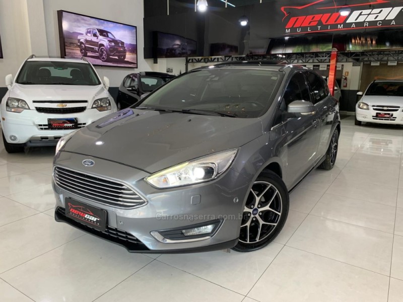 FOCUS 2.0 TITANIUM PLUS HATCH 16V FLEX 4P AUTO - 2017 - NOVO HAMBURGO