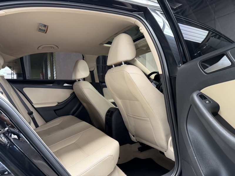 JETTA 2.0 COMFORTLINE FLEX 4P TIPTRONIC - 2013 - CAXIAS DO SUL