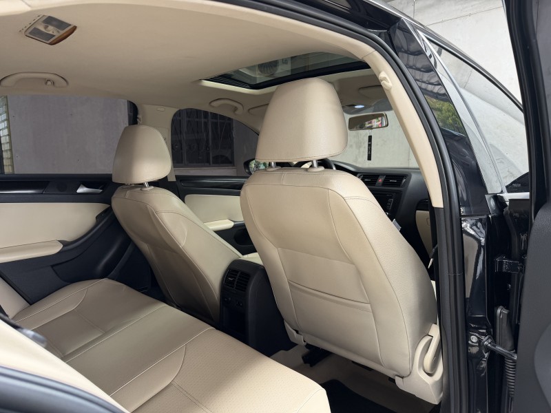 JETTA 2.0 COMFORTLINE FLEX 4P TIPTRONIC - 2013 - CAXIAS DO SUL