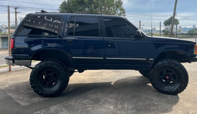EXPLORER 4.0 XLT 4X4 V6 GASOLINA 4P MANUAL - 1994 - CAXIAS DO SUL