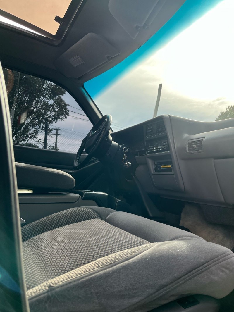 EXPLORER 4.0 XLT 4X4 V6 GASOLINA 4P MANUAL - 1994 - CAXIAS DO SUL