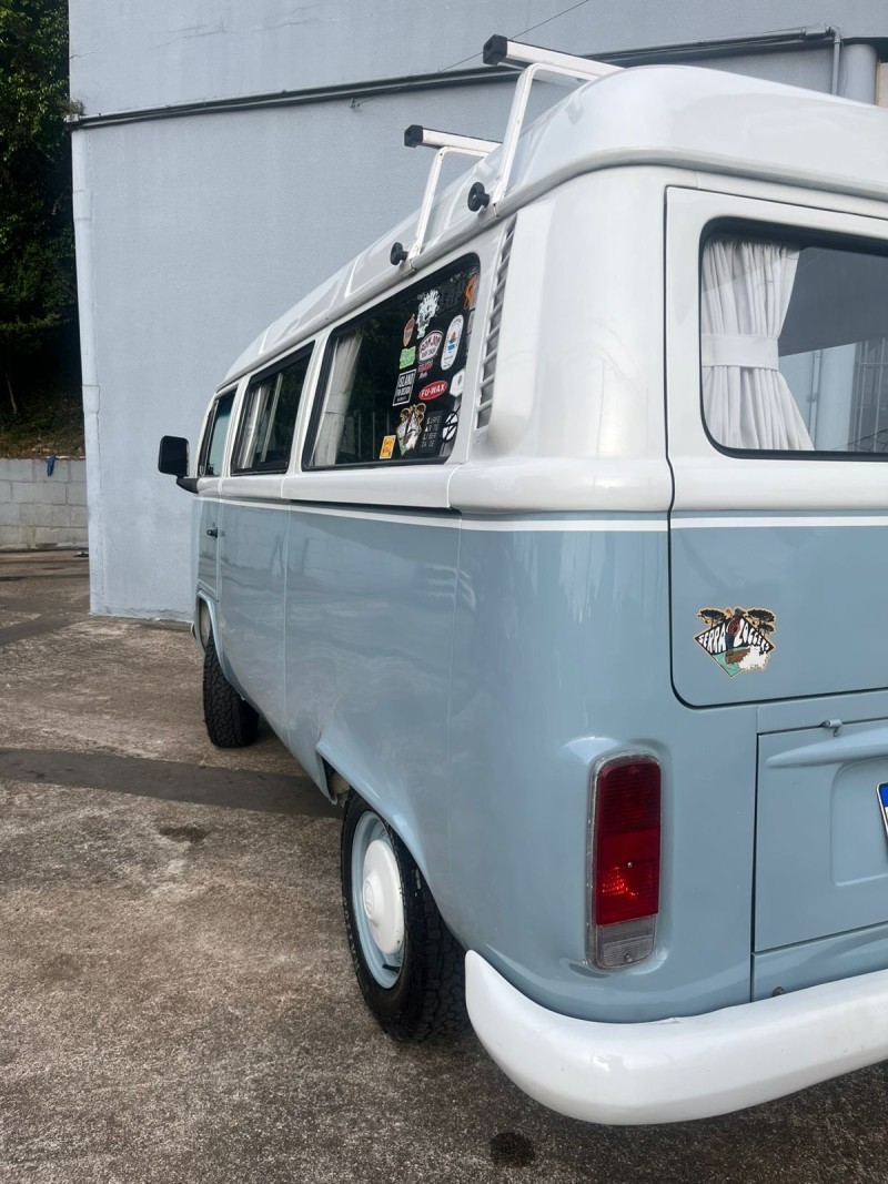 KOMBI 1.6 MI STD LOTAÇÃO 8V GASOLINA 3P MANUAL - 2000 - CAXIAS DO SUL