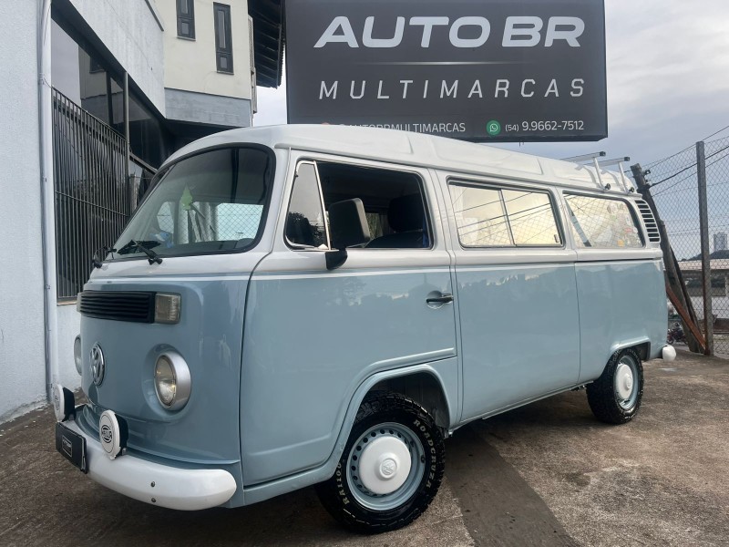 KOMBI 1.6 MI STD LOTAÇÃO 8V GASOLINA 3P MANUAL