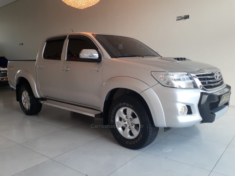 HILUX 3.0 SRV 4X4 CD 16V TURBO INTERCOOLER DIESEL 4P AUTOMÁTICO - 2013 - CANELA