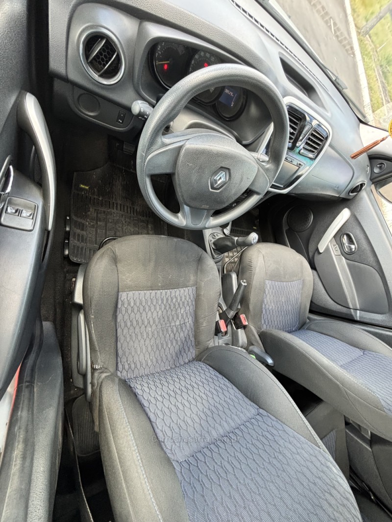 SANDERO 1.0 EXPRESSION 12V FLEX 4P MANUAL - 2018 - CARLOS BARBOSA