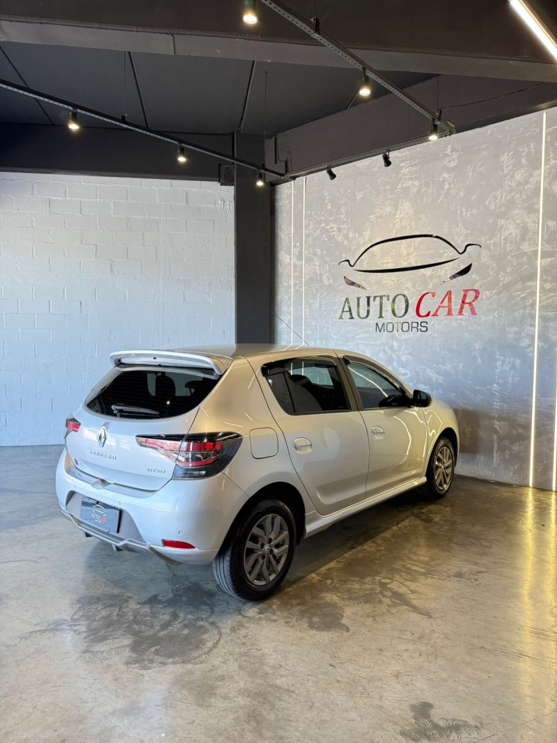 SANDERO 1.0 12V GT LINE LIMITED FLEX 4P MANUAL - 2022 - CAXIAS DO SUL