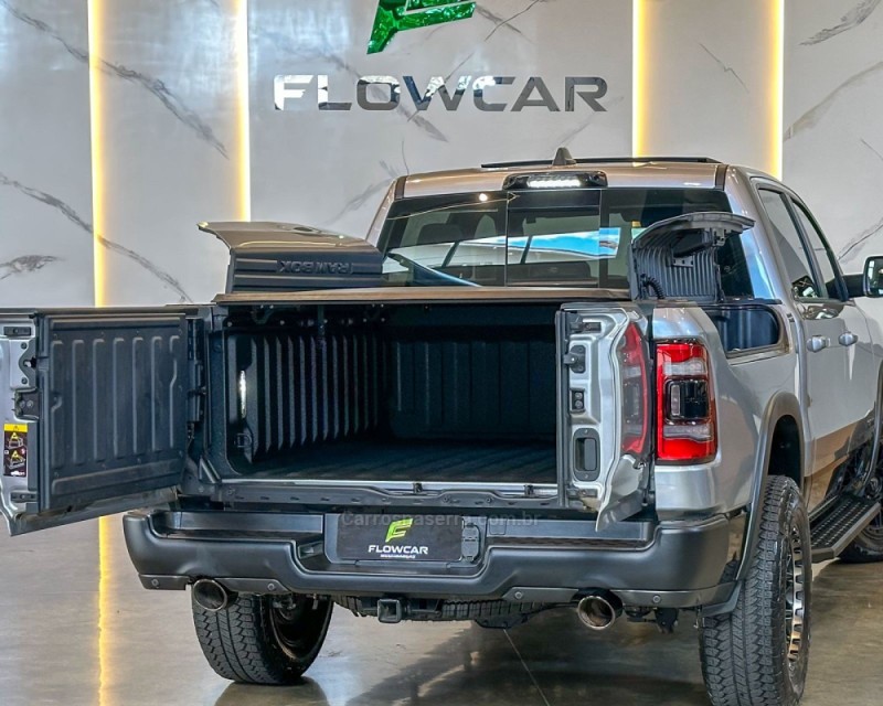 1500 REBEL 5.7 HEMI V8 CD 4X4 GASOLINA 4P AUTOMÁTICA - 2022 - GARIBALDI