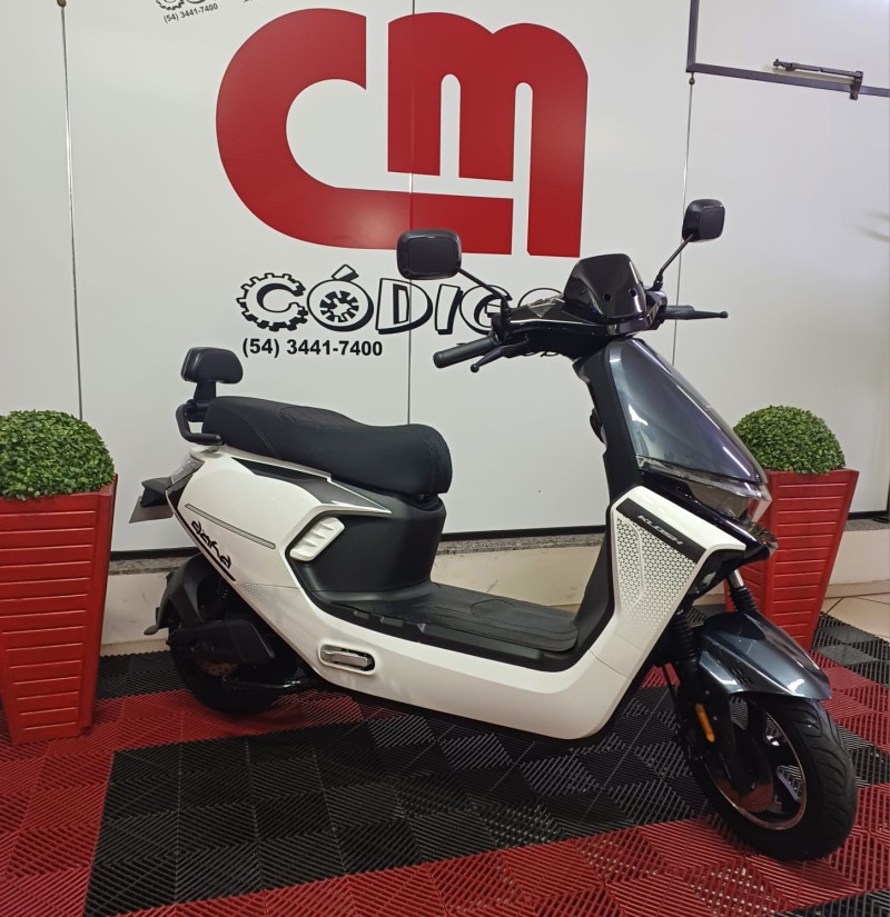 DOHA 1000W - 2026 - VERANóPOLIS