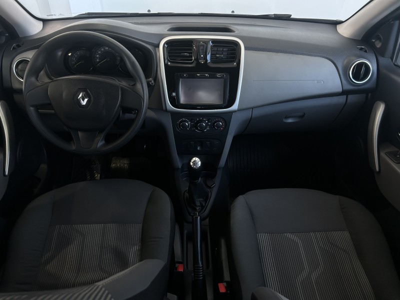 LOGAN 1.0 EXPRESSION 12V FLEX 4P MANUAL - 2017 - CAXIAS DO SUL