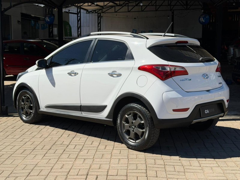 HB20X 1.6 16V PREMIUM FLEX 4P AUTOMÁTICO - 2015 - LAGOA VERMELHA
