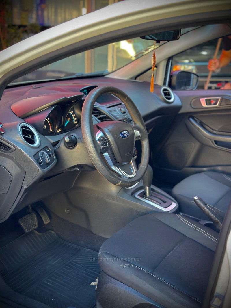 FIESTA 1.6 SE HATCH 16V FLEX 4P AUTOMÁTICO - 2015 - ESTâNCIA VELHA