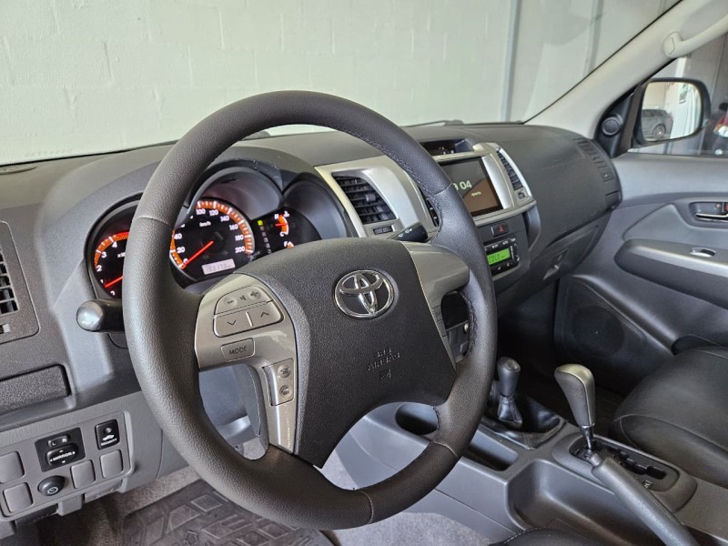 HILUX 3.0 SRV 4X4 CD 16V TURBO INTERCOOLER DIESEL 4P AUTOMÁTICO - 2013 - FARROUPILHA